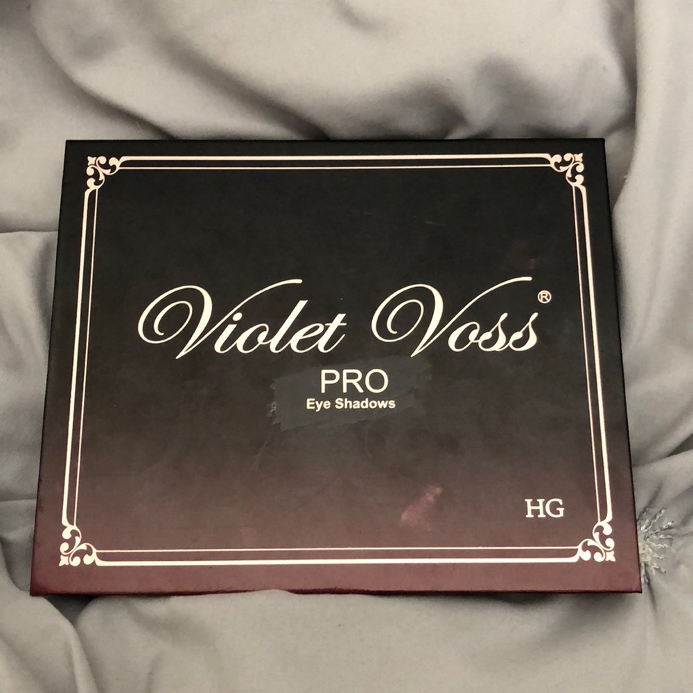 Violet Voss Holy Grail Eyeshadow Palette
